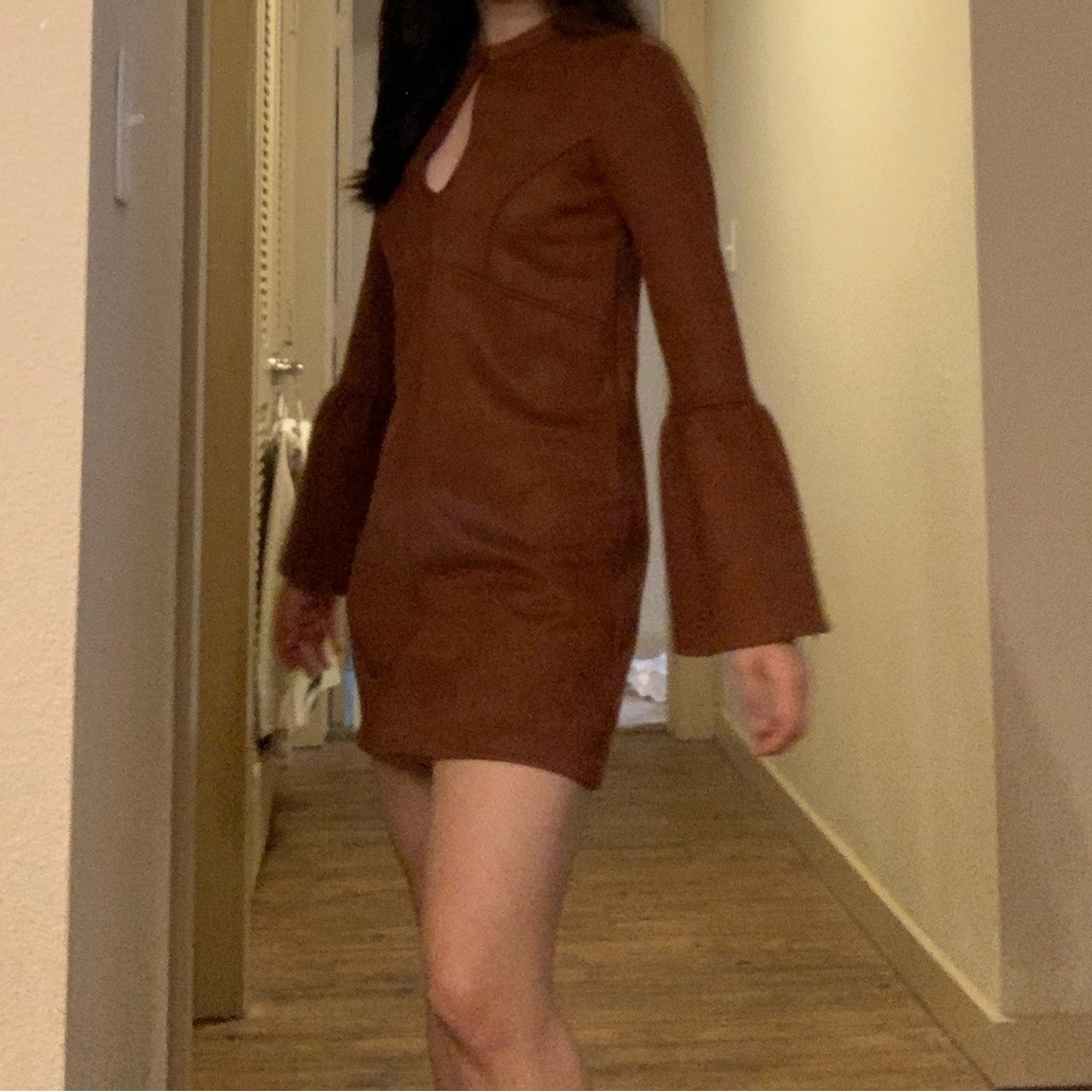 BCBG DRESS - Picture 7 of 7